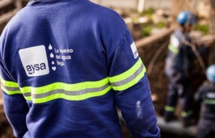 La empresa AySA comunicó que, la próxima semana, habrá cortes de agua en distintas zonas de Lomas.