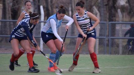 Temperley se mantuvo en el tercer puesto tras el empate. Temperley se mantuvo en el tercer puesto tras el empate.