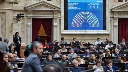 La Cámara de Diputados le dio media sanción al proyecto que busca declarar a la educación como Servicio estratégico esencial.