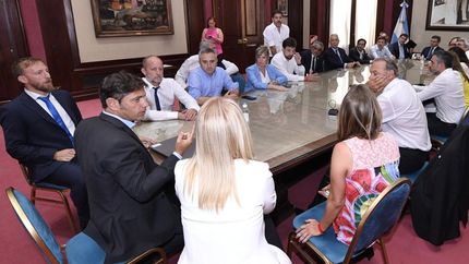 Bianco hizo el anuncio en conferencia de prensa.
