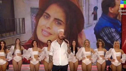 Justificó y pidió disculpas a quienes lo criticaron por no nombrar a la actriz en el primer programa.