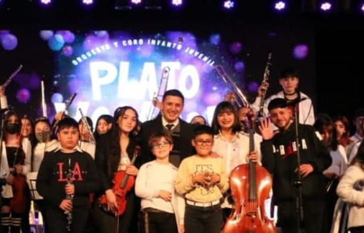 La Orquesta Plato Volador.