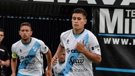 sosa y demartini sortean camisetas para ayudar a clubes e instituciones sosa y demartini sortean camisetas para ayudar a clubes e instituciones