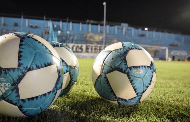 La pelota está parada.