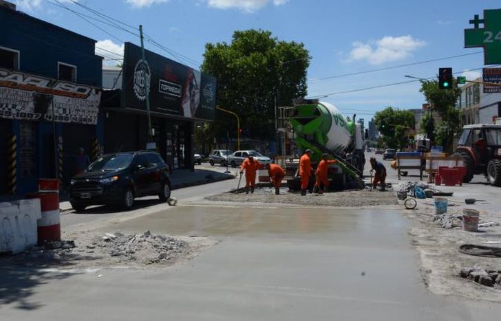 Trabajos sobre Yrigoyen y Dorrego, en Temperley.