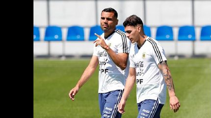 sampaoli mete mano en el equipo