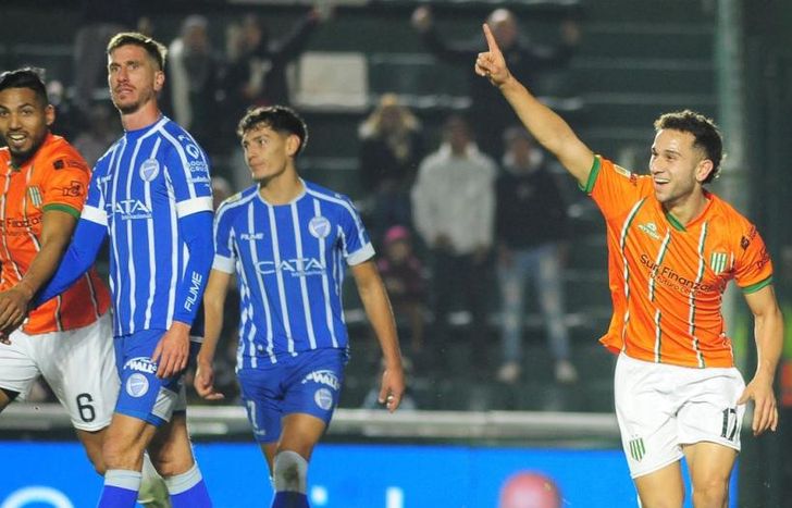 Banfield festejó en la Liga.