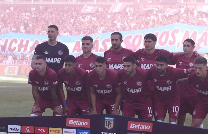 Lanús se juega sus chances de clasificación este domingo en La Fortaleza.