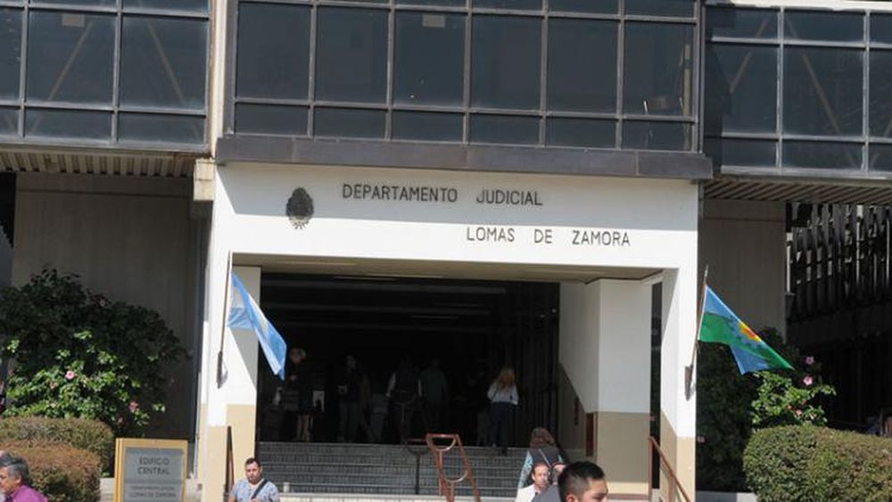 Declararon los primeros testigos en el juicio por el doble crimen de Fiorito