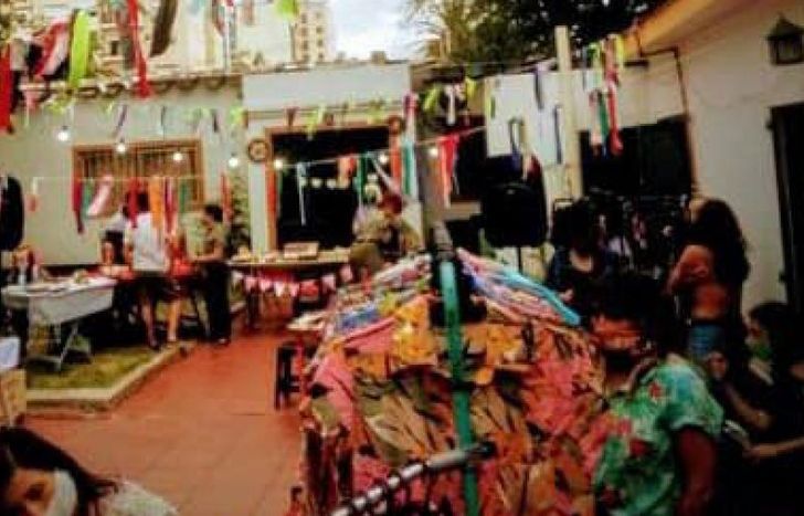 En Almirante Brown 2163, Lomas.