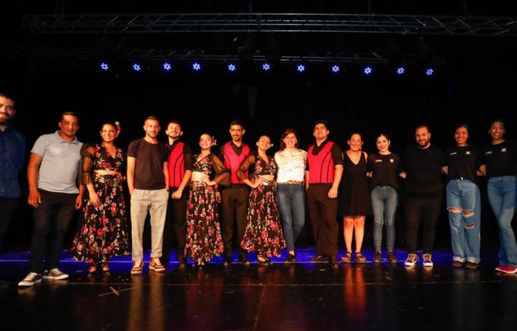 Los elencos estuvieron en el Teatro del Municipio.