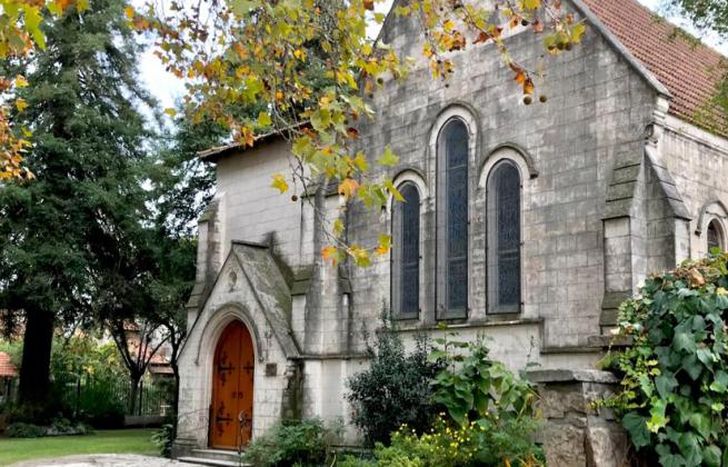 Las iglesias datan del siglo XIX y principios del siglo XX.