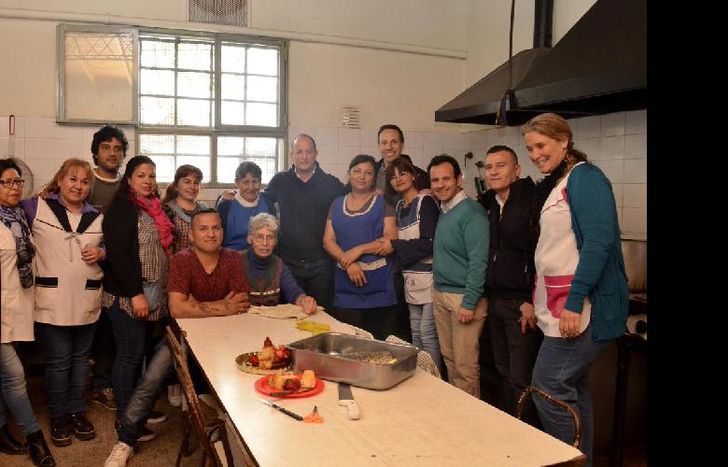 “estamos felices de trabajar con la educación”, señaló martín tras la visita.