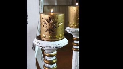 unas velas deslucidas se convierten en objetos de decoracion
