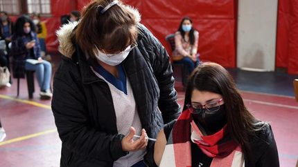 Más de 70 mil lomenses recibieron la segunda dosis de la vacuna.