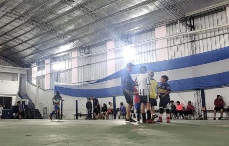 Continúan las obras en los clubes de barrio de Lomas.