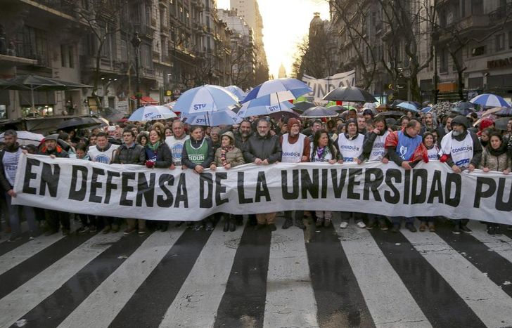 Habrá una nueva marcha en defensa de las universidades públicas.