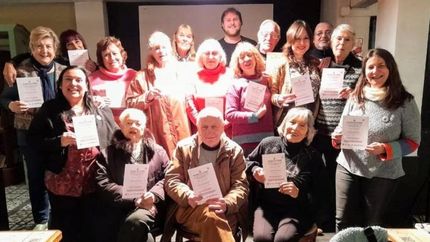 Los encuentros literarios se hacen una vez al mes.