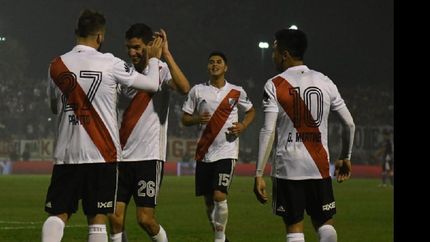 por peso individual, river gano en formosa y festejo