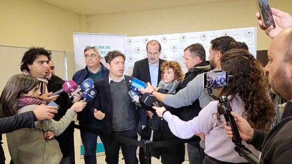 Tragedia de Bahía Blanca: Kicillof le exige más fondos a Milei