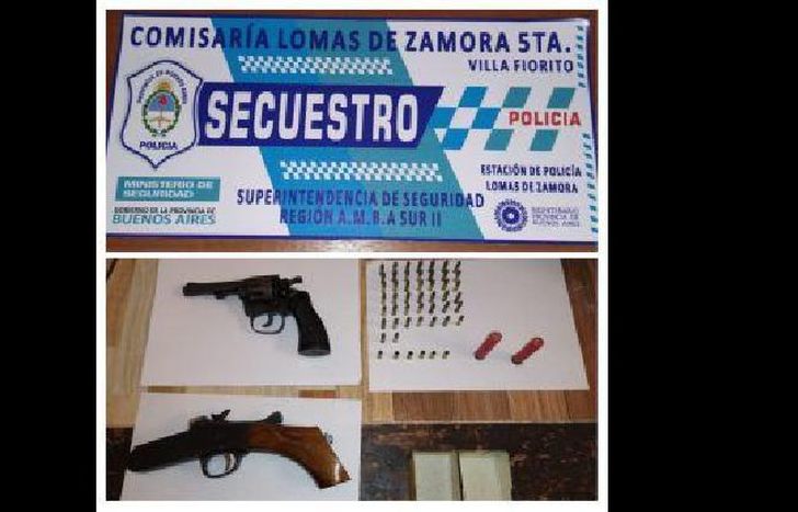 incautaron armas en medio de un allanamiento para dar con el acusado.