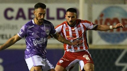 Talleres y Sacachispas no se sacaron ventajas en el Sur. Talleres y Sacachispas no se sacaron ventajas en el Sur.