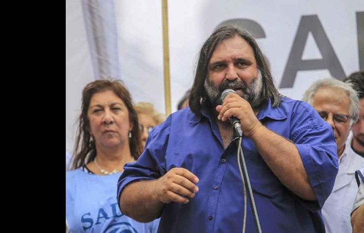 El inicio o no de las clases es responsabilidad de la gobernadora, remarcó Baradel.