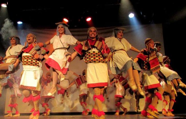 A las 18 habrá un festival online con varios shows.