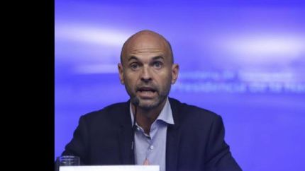 el ministro aseguró que antes era todo gratis.