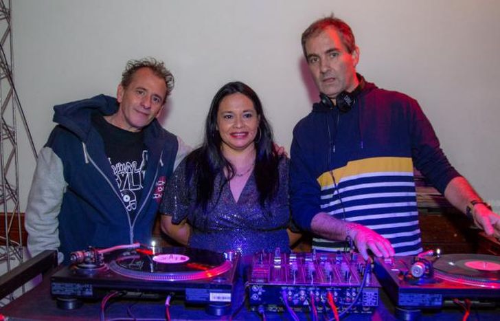 Los lomenses podrán disfrutar de música en vinilo y bandeja.