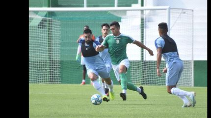 banfield perdio en el lencho y cerro la pretemporada con varias dudas