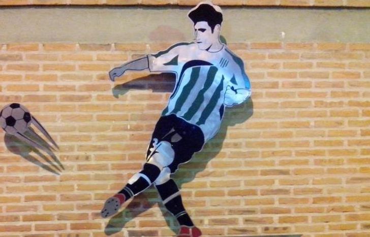 Lautaro tiene su homenaje en el Florencio Sola.