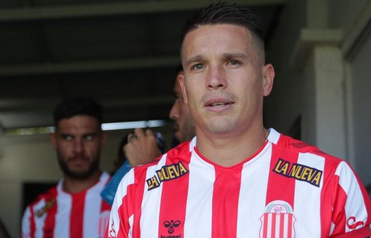 Carlos Arce es ídolo en Barracas Central y es refuerzo de Los Andes.