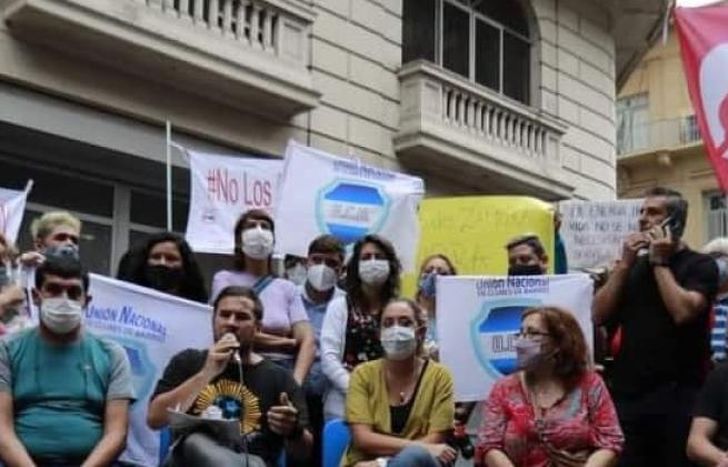 Para seguir defendiendo sus derechos.