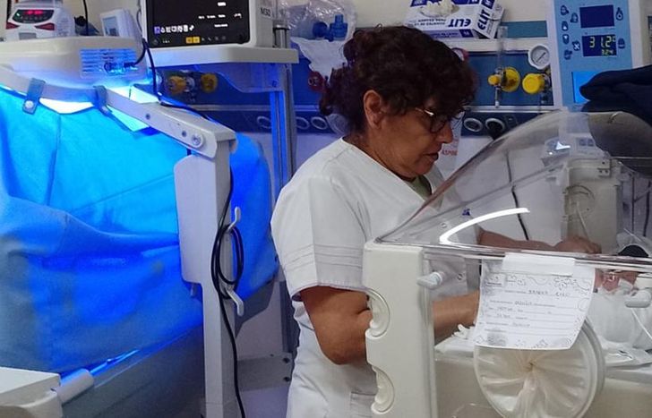 Para ayudar a los bebés de las mamás que dan a luz en el Gandulfo.