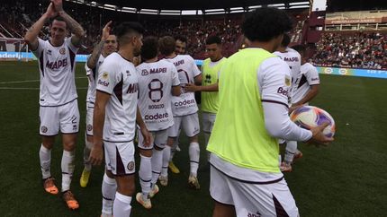 Lanús pierde a otro jugador de cara a la Copa de la Liga. Lanús pierde a otro jugador de cara a la Copa de la Liga.