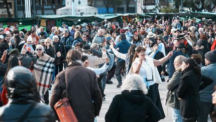 Se viene otro gran festejo popular en la plaza de Lomas. Se viene otro gran festejo popular en la plaza de Lomas.
