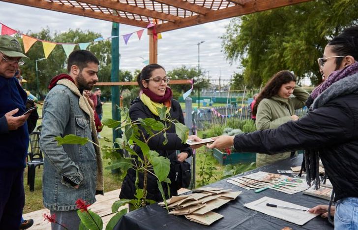 Vecinos recibieron los kits y recorrieron las instalaciones del Finky.