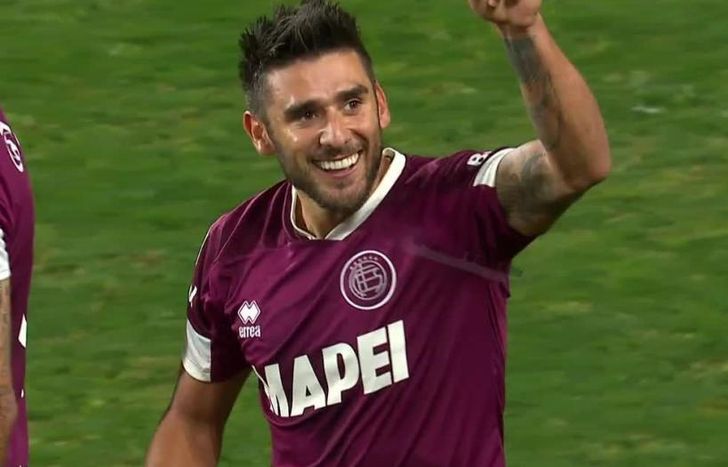 Eduardo toto Salvio ya supo amargar a Boca en La Fortaleza.