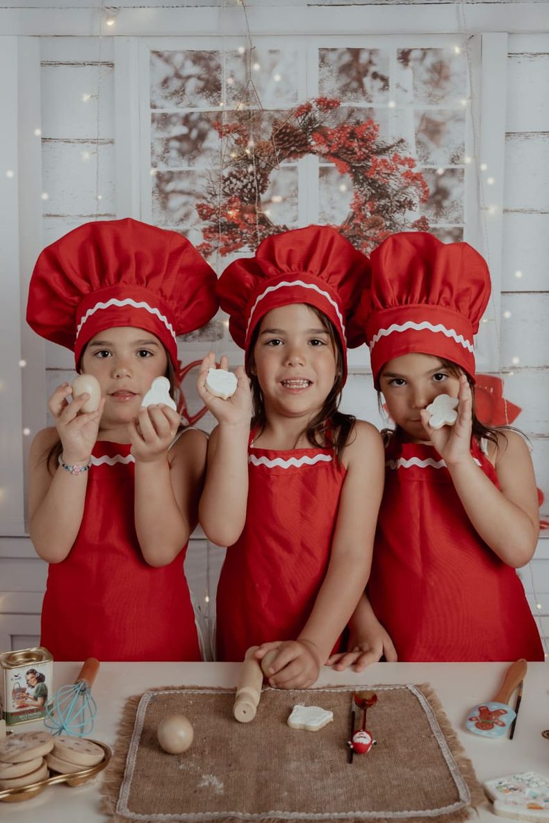 Cada Navidad, los padres se encargan de armar fotos especiales para la ocasión. 