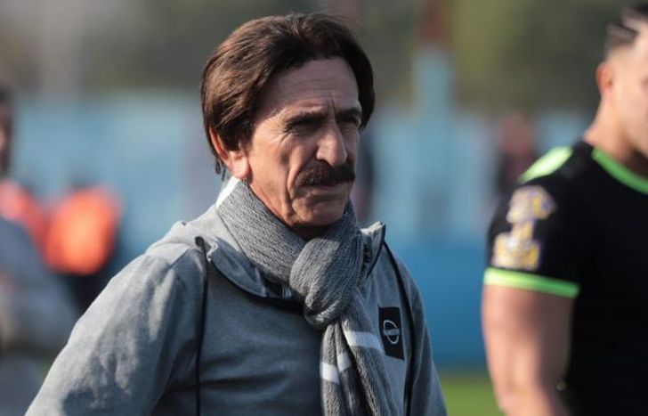 Vico quedó conforme con el 2-0 que los mantiene cerca del objetivo.