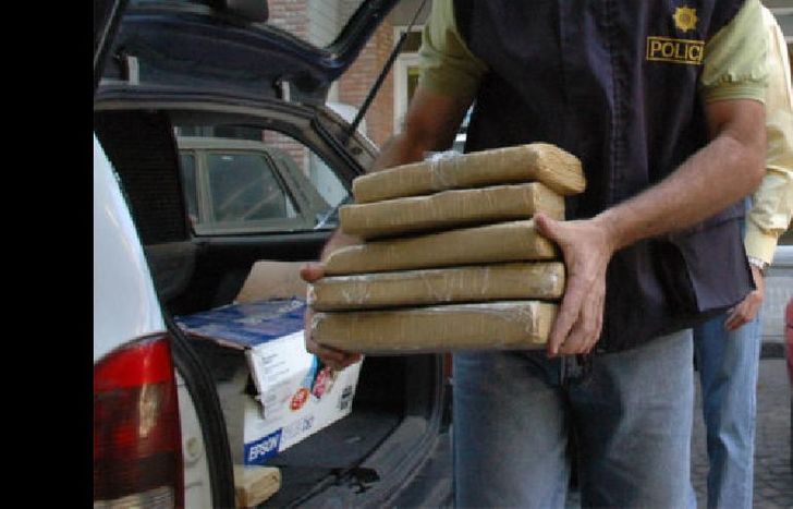 estaban entregando panes de marihuana.