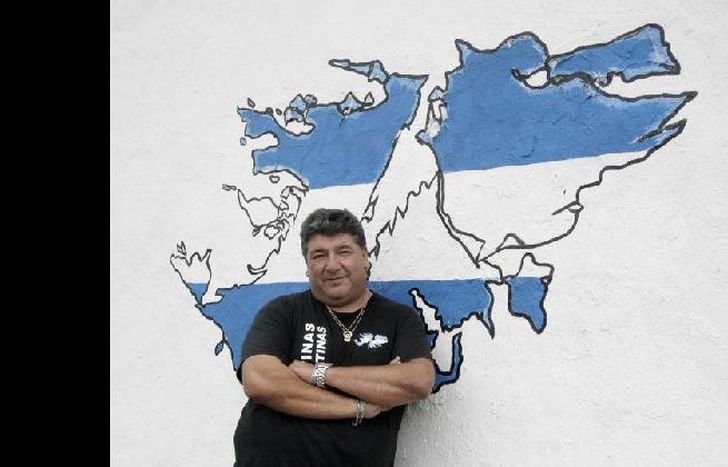 Juan Carlos Peralta es directivo del club y combatió en Malvinas.