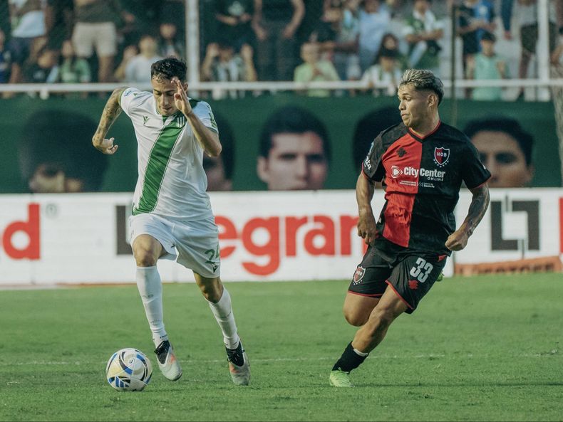 Banfield choca ante Newells en un duelo caliente.