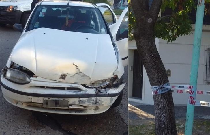 El impacto dañó a los dos vehículos y desestabilizó la luminaria.