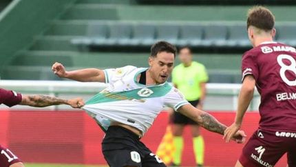 Lucho Gómez, en una postal del clásico frente a Lanús. Lucho Gómez, en una postal del clásico frente a Lanús.