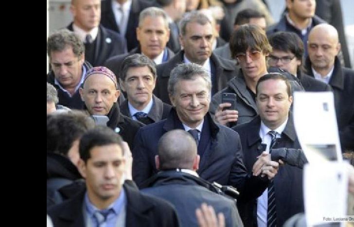 amia macri