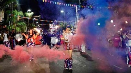 días de magia y baile. días de magia y baile.