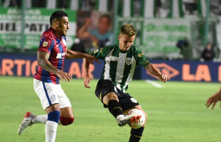 Banfield es mejor, pero le costó llegar con claridad.