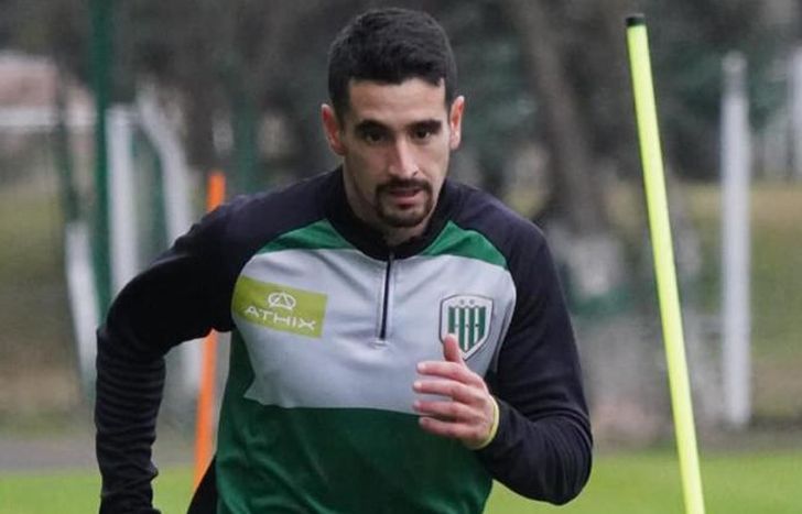 José Álvarez necesita más ritmo de fútbol.